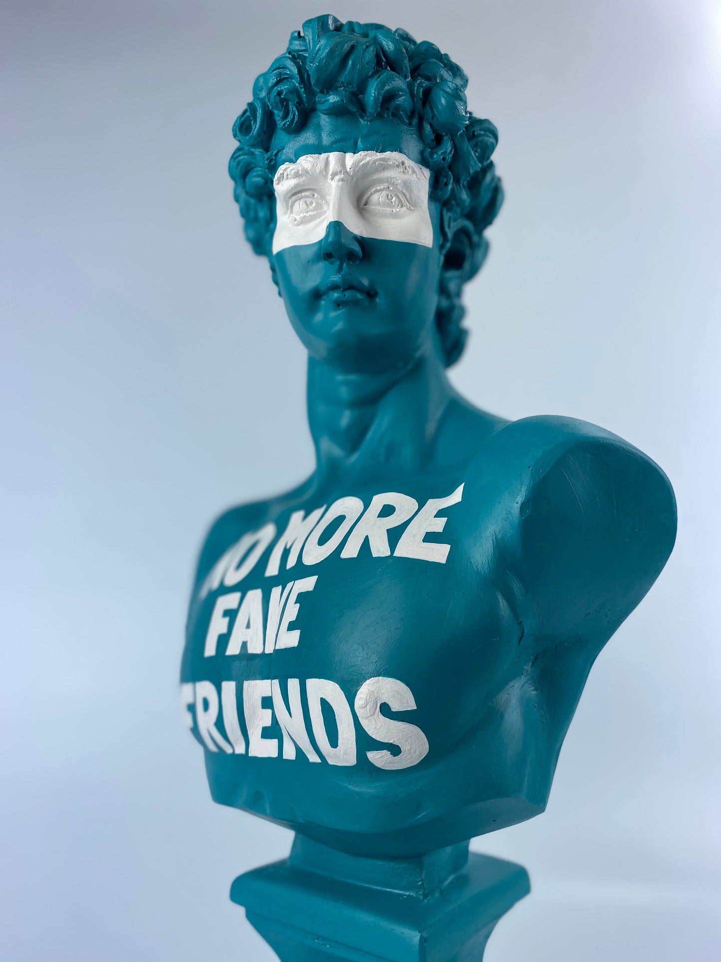 David 'No More Fake Friends'™